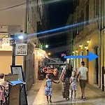 La Dolce In The Center With Private Parking
