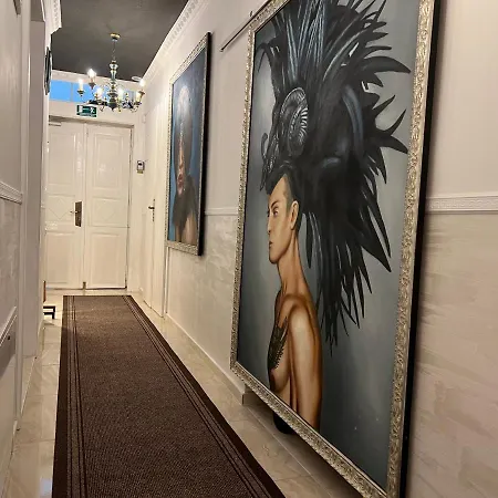 La Dolce In The Center With Private Parking