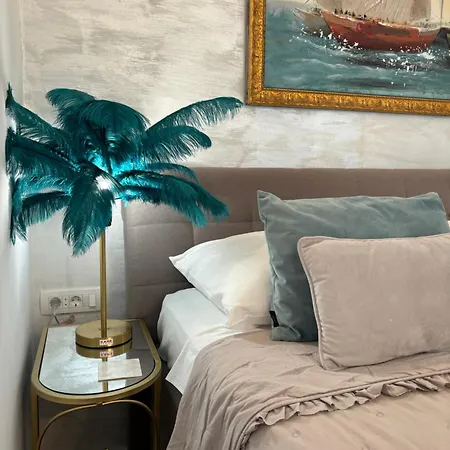 La Dolce In The Center With Private Parking