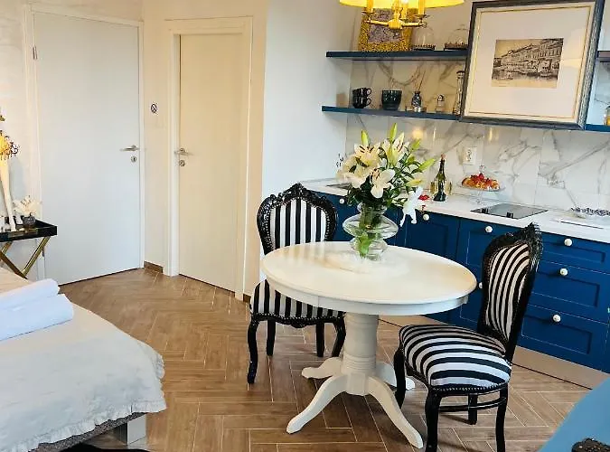 La Dolce In The Center With Private Parking Daire *