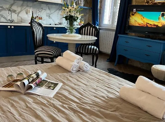 Daire La Dolce In The Center With Private Parking *