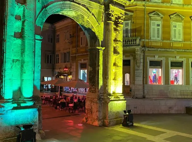 La Dolce In The Center With Private Parking Daire *