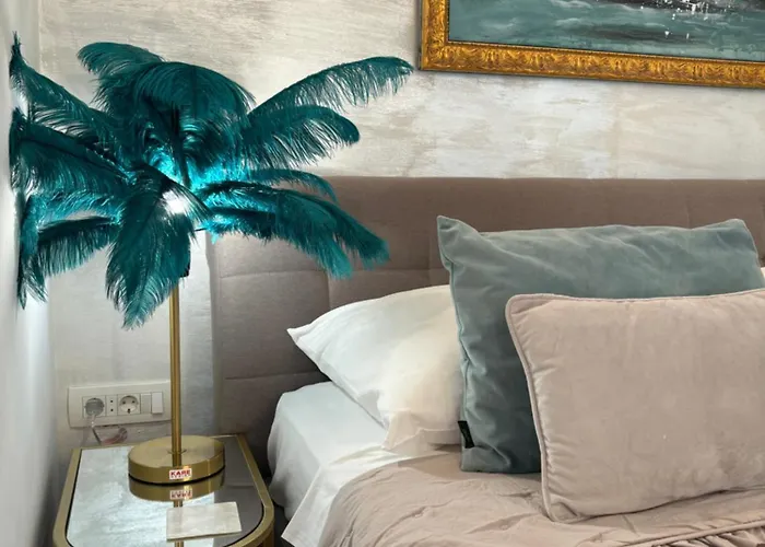 La Dolce In The Center With Private Parking