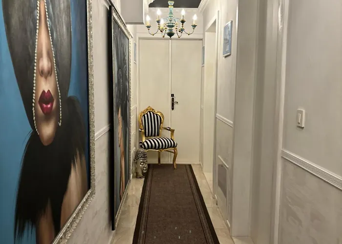 La Dolce In The Center With Private Parking Daire