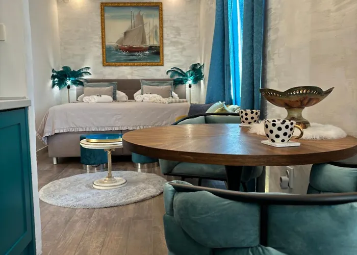 La Dolce In The Center With Private Parking Daire